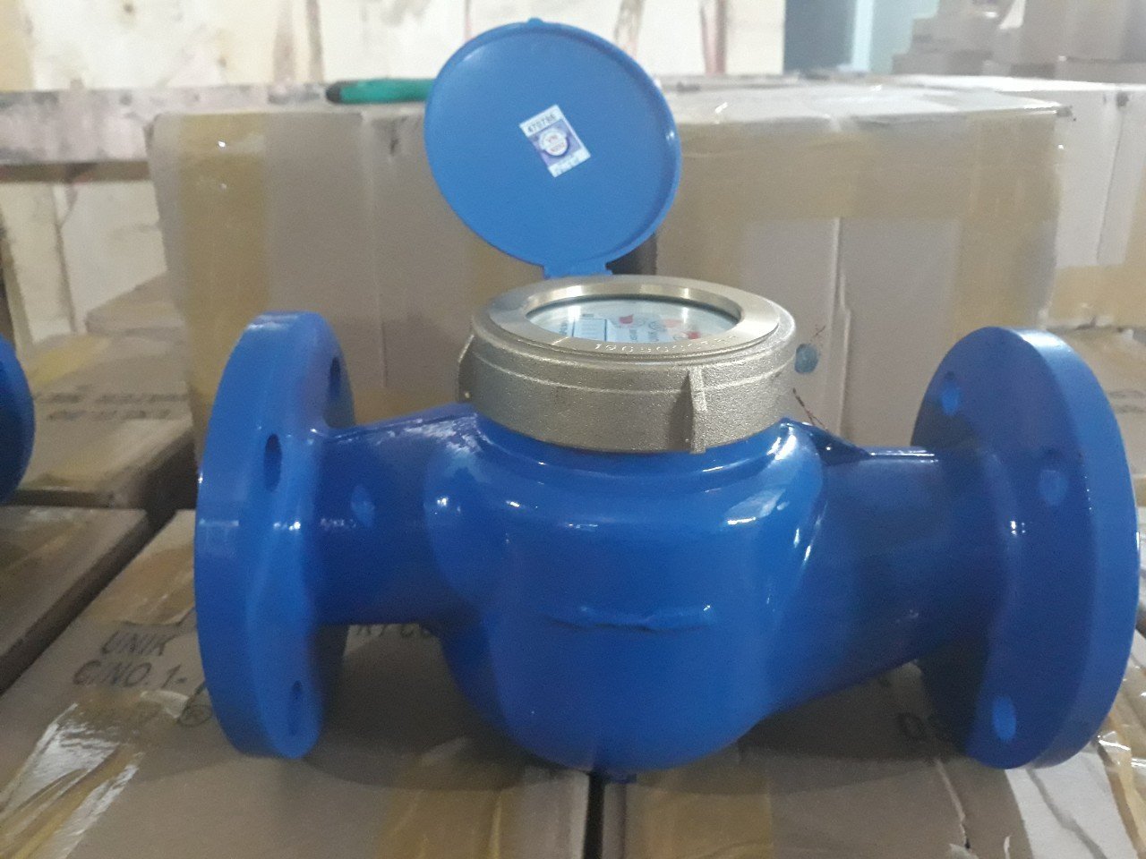 Đồng Hồ Nước Unik Dạng Mặt Bích 1 dong-ho-nuoc-unik
